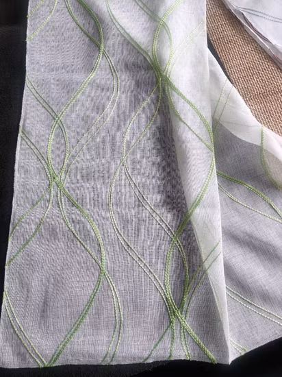 Diseño bordado de geometría hecho en la tela de cortina transparente Dolly